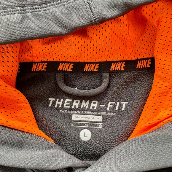 Dark gray men’s Nike hoodie - Picture 6 of 6